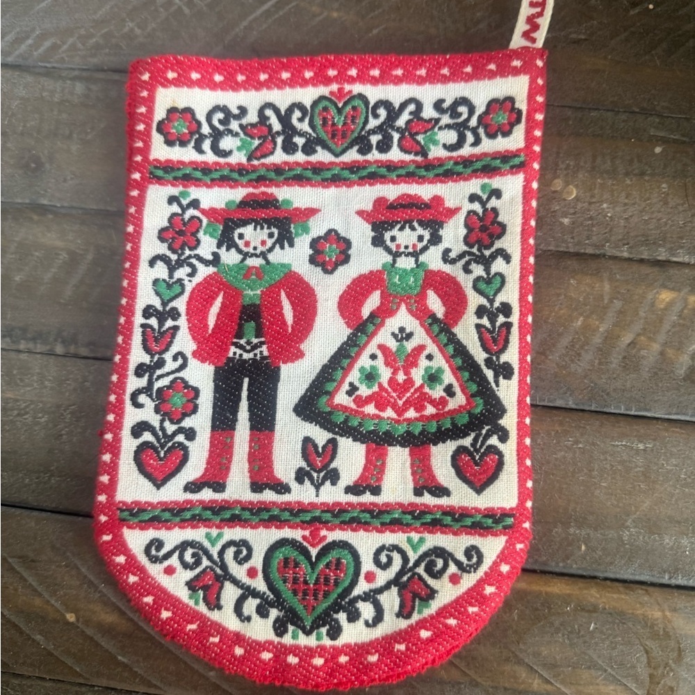 Oven mitt 1970s. Firoler Welkunst, made in Austria